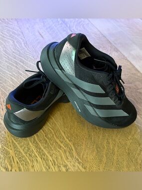 Adidas Adizero Evo SL - size 7.5 women’s

Core Black/Grey Four/Impact Orange